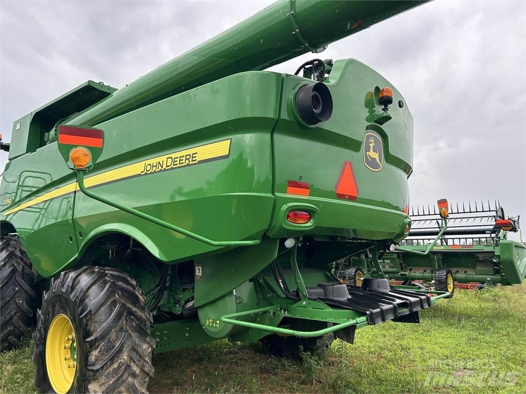 John Deere S680 Sklízecí mlátičky