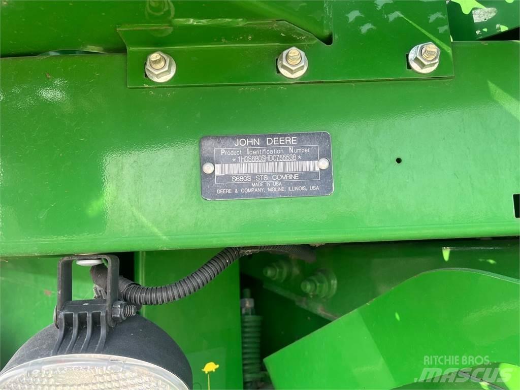 John Deere S680 Sklízecí mlátičky