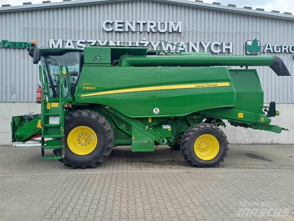 John Deere T550 Sklízecí mlátičky