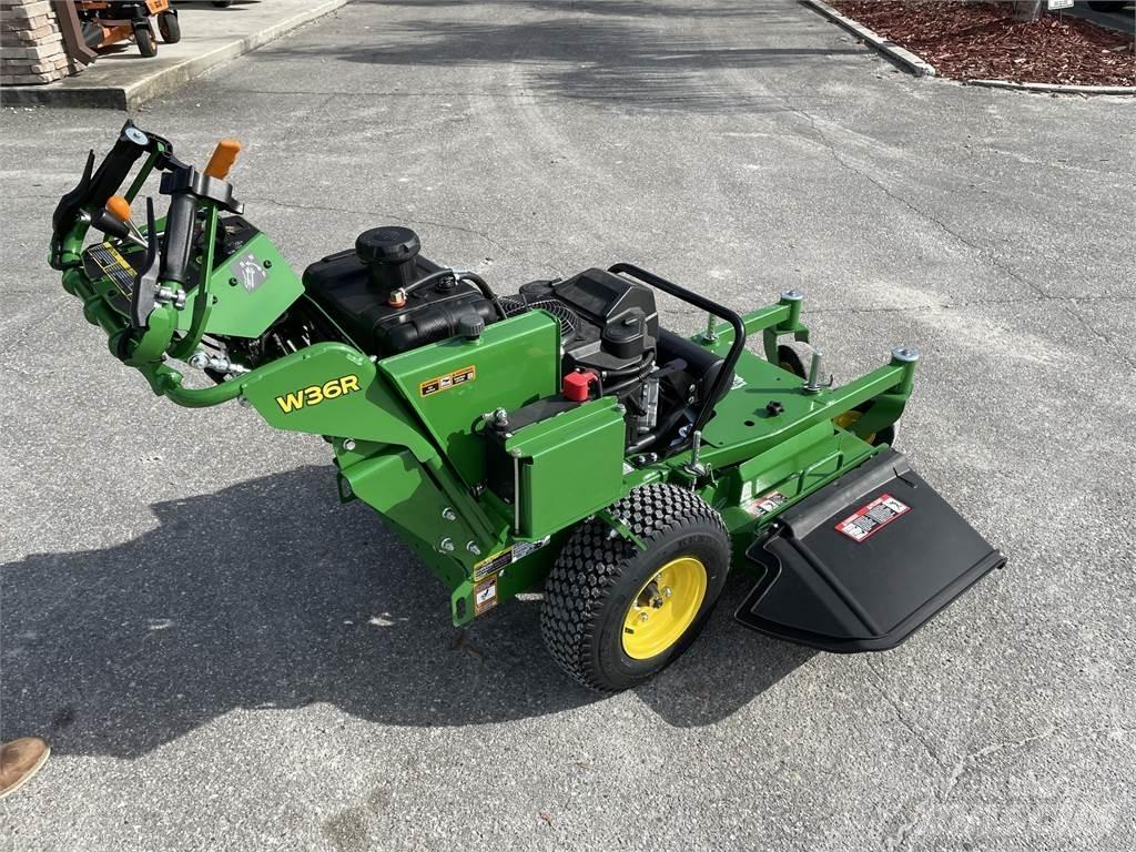John Deere W36R Vedené sekačky