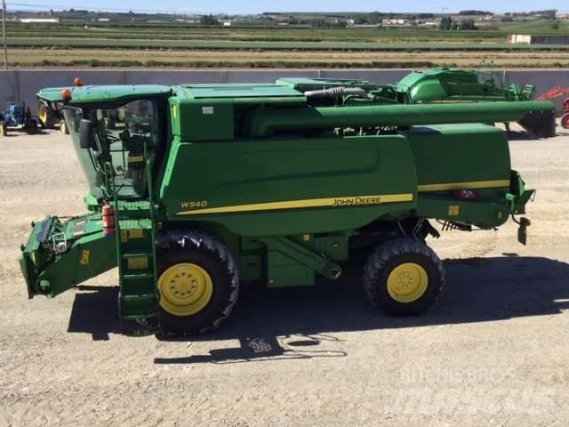 John Deere W540 Sklízecí mlátičky