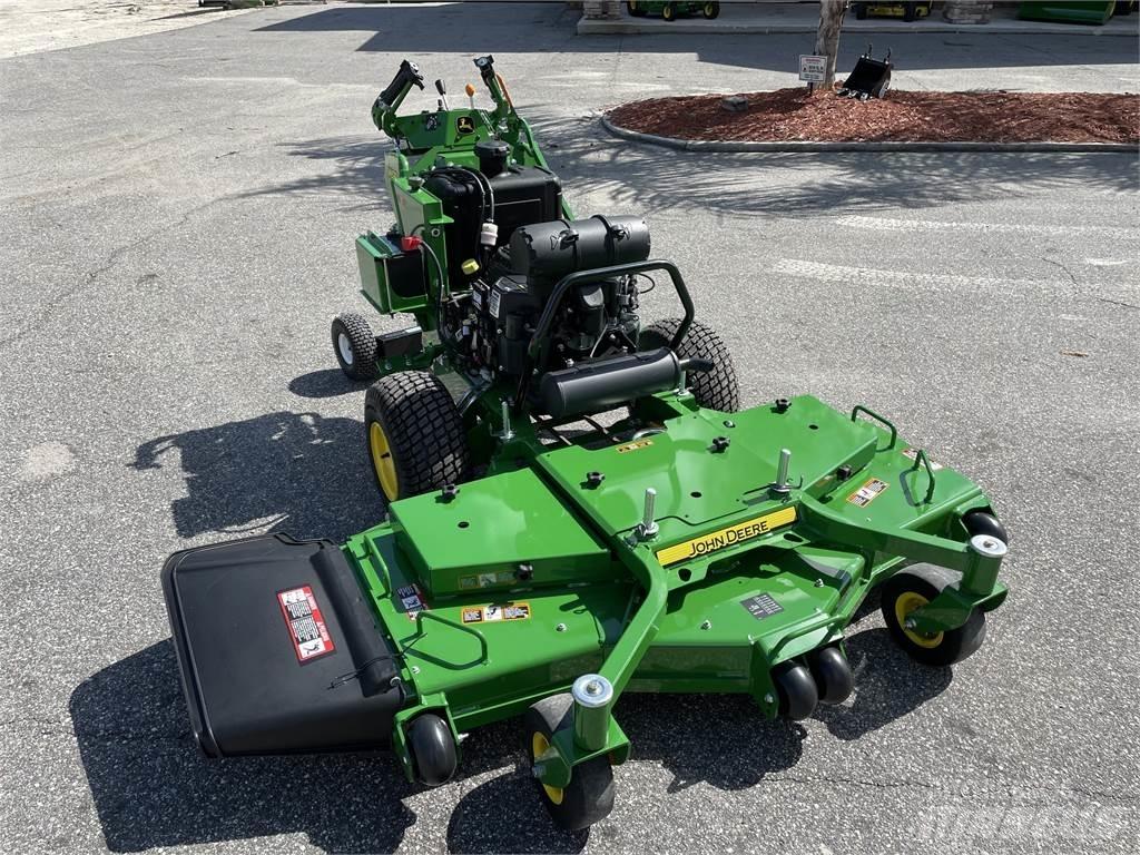 John Deere W61R Vedené sekačky