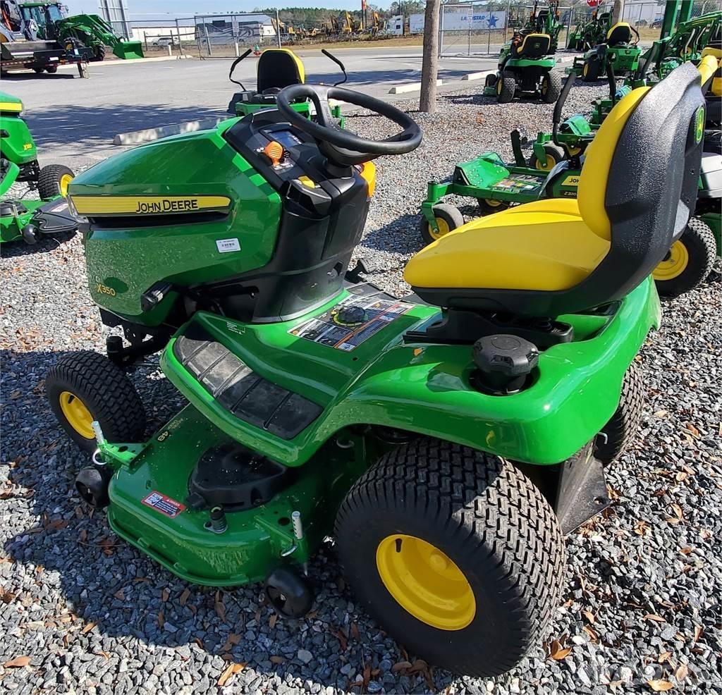 John Deere X350 Kompaktní traktory