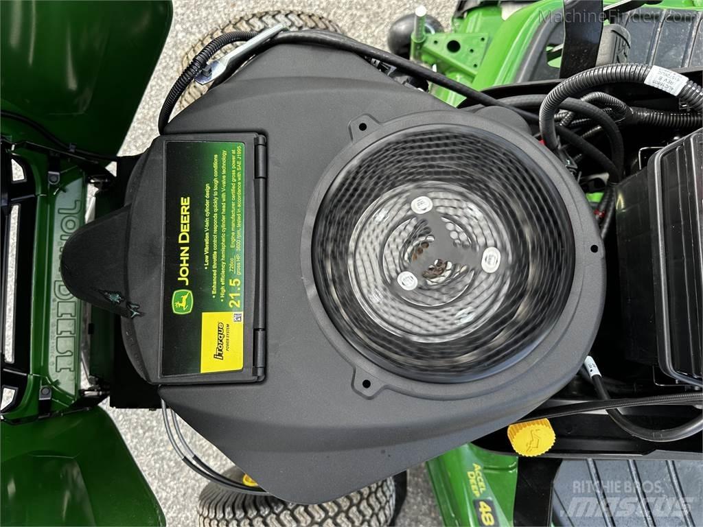 John Deere X350 Kompaktní traktory