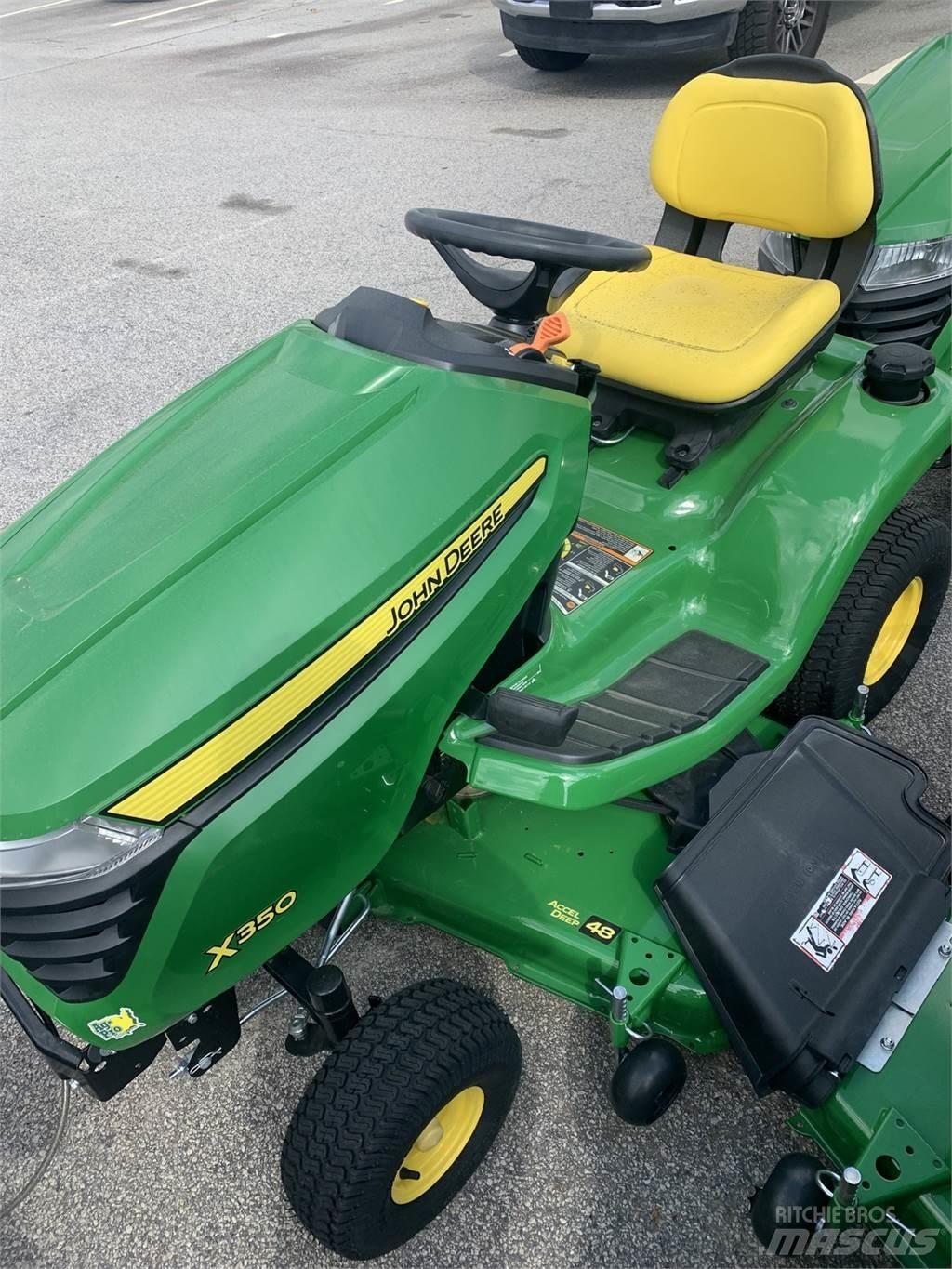 John Deere X350 Kompaktní traktory