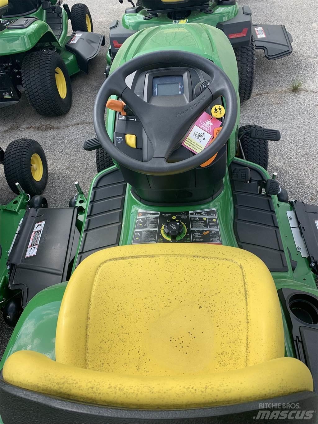 John Deere X350 Kompaktní traktory