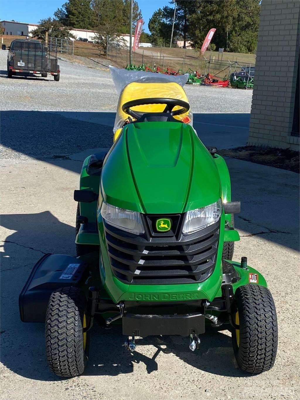 John Deere X350 Kompaktní traktory