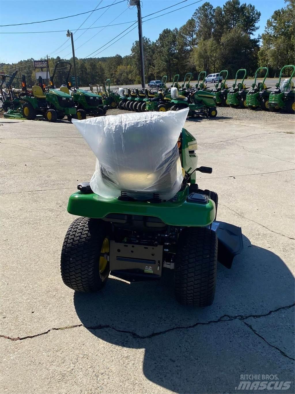 John Deere X350 Kompaktní traktory