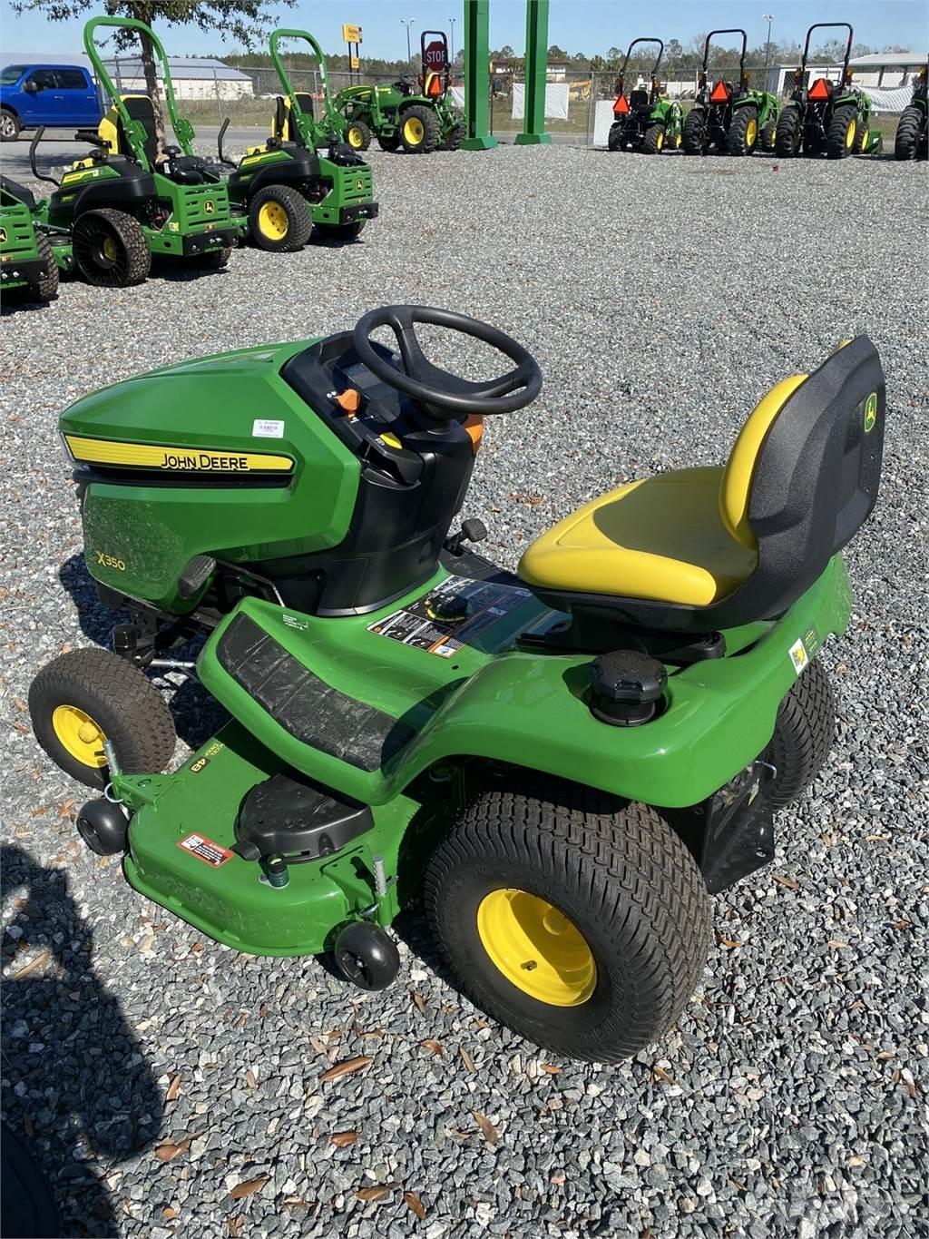 John Deere X350 Kompaktní traktory