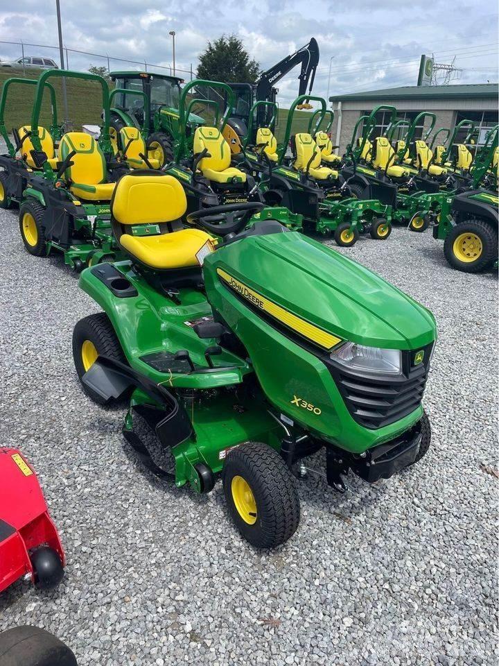 John Deere X350 Kompaktní traktory