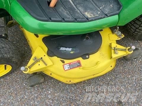 John Deere X540 Kompaktní traktory