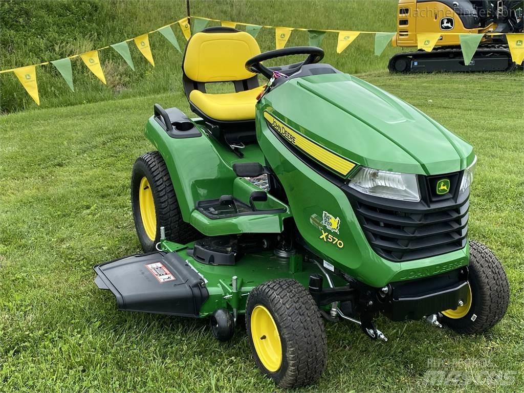 John Deere x570 Kompaktní traktory