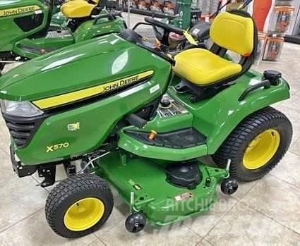 John Deere X570 Kompaktní traktory
