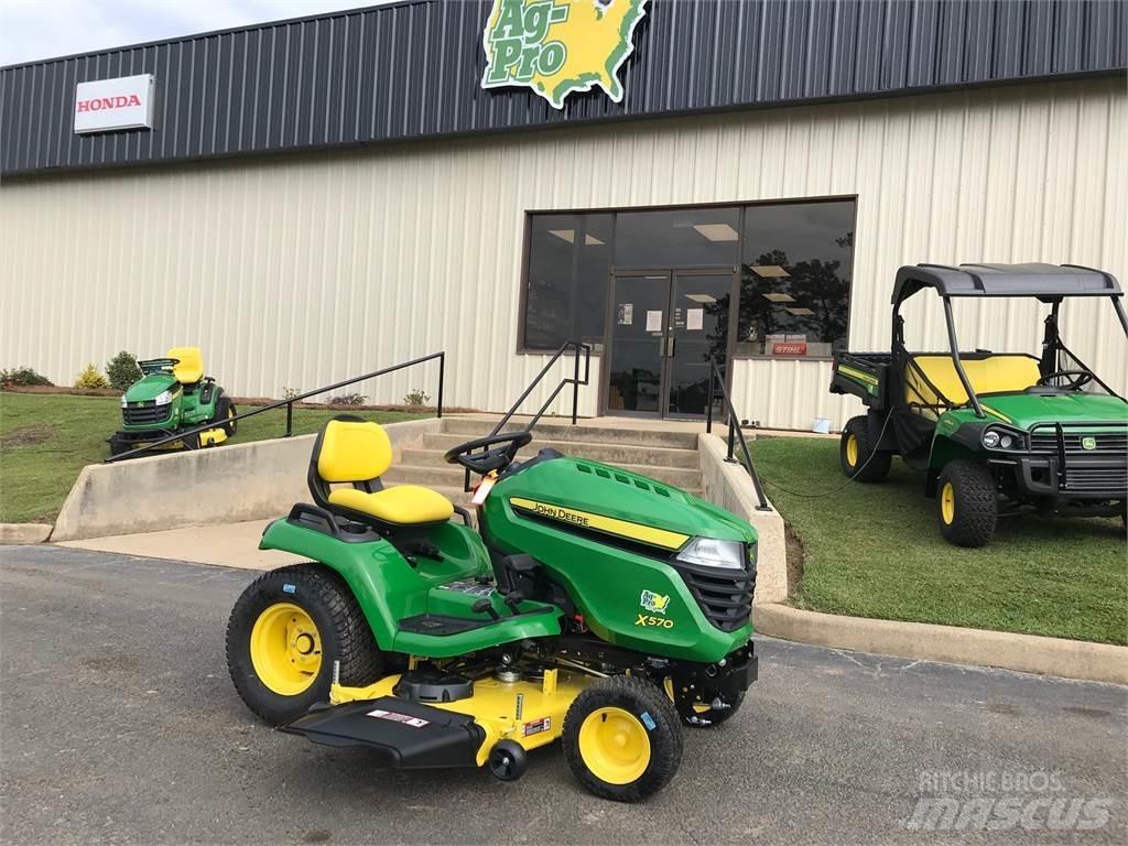 John Deere X570 Kompaktní traktory