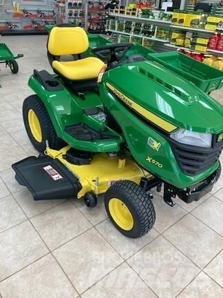 John Deere X570 Kompaktní traktory