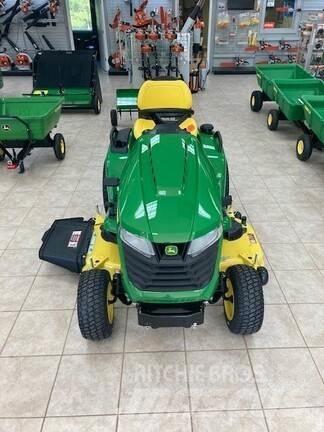 John Deere X570 Kompaktní traktory