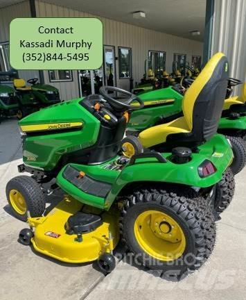 John Deere X580 Kompaktní traktory