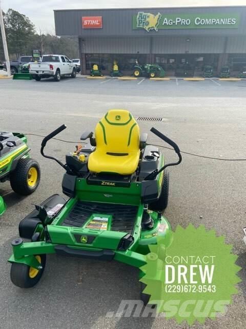 John Deere Z320R Sekačky s nulovým poloměrem otáčení