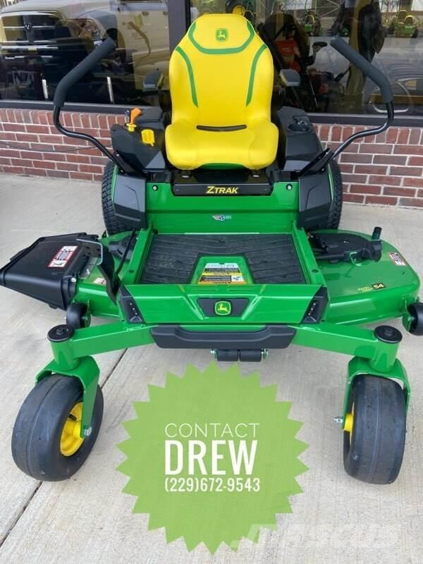 John Deere Z330R Sekačky s nulovým poloměrem otáčení