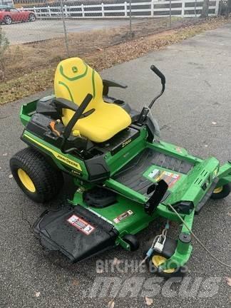 John Deere z330r Sekačky s nulovým poloměrem otáčení