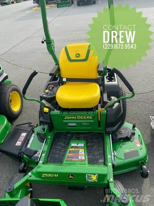 John Deere Z530M Sekačky s nulovým poloměrem otáčení