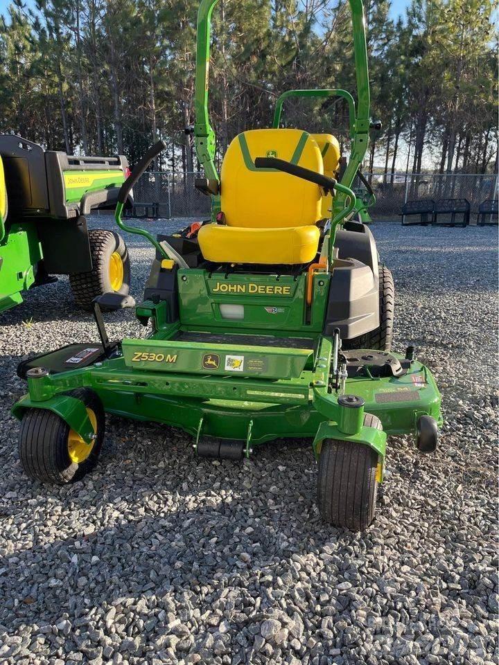 John Deere Z530M Sekačky s nulovým poloměrem otáčení
