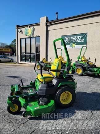 John Deere Z545R Sekačky s nulovým poloměrem otáčení