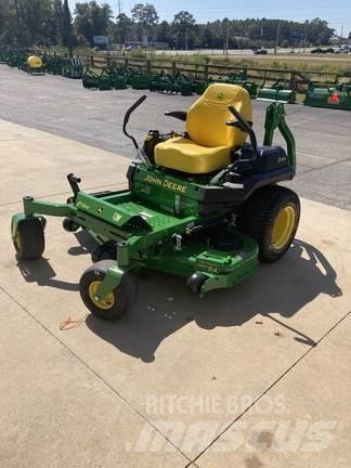 John Deere Z720E Sekačky s nulovým poloměrem otáčení