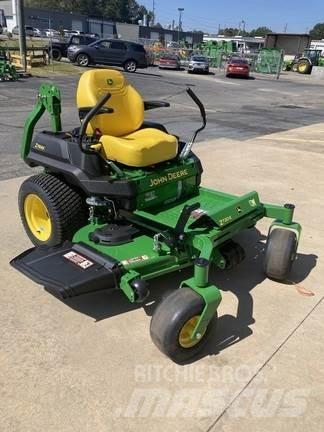 John Deere Z720E Sekačky s nulovým poloměrem otáčení