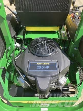 John Deere Z720E Sekačky s nulovým poloměrem otáčení