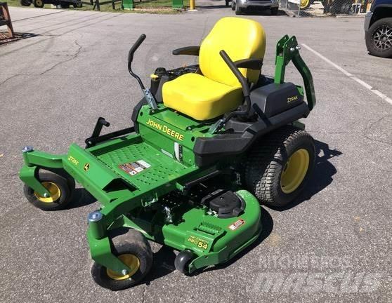 John Deere Z720E Sekačky s nulovým poloměrem otáčení