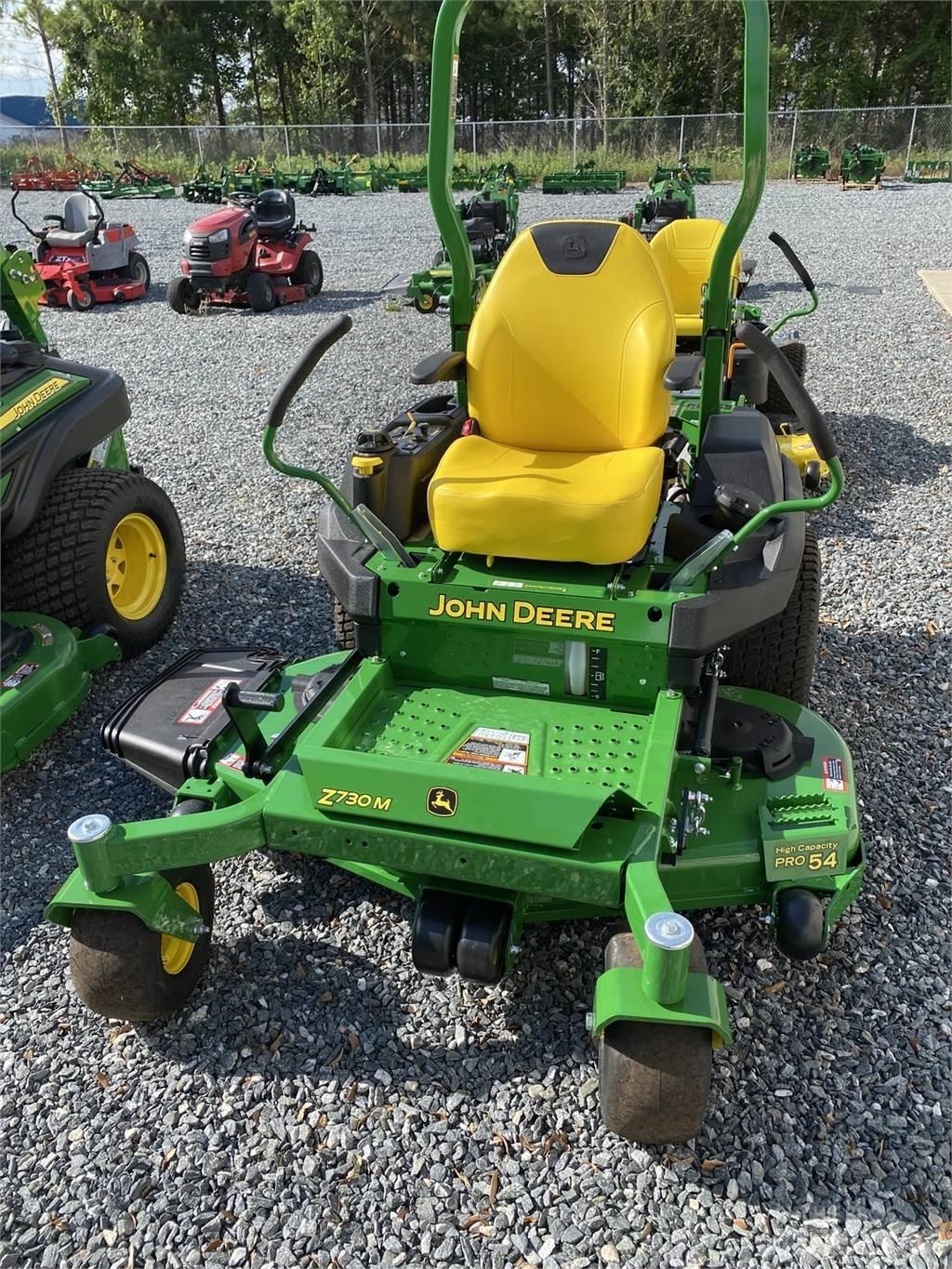 John Deere Z730M Sekačky s nulovým poloměrem otáčení