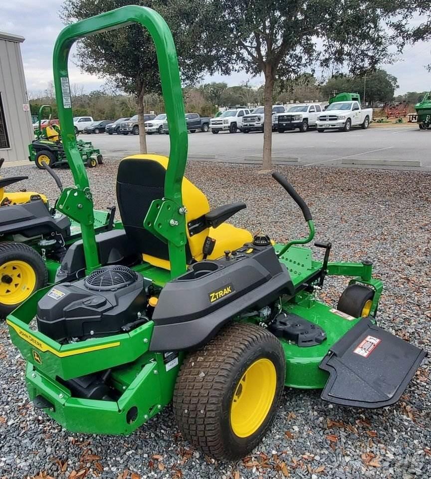 John Deere Z730M Sekačky s nulovým poloměrem otáčení
