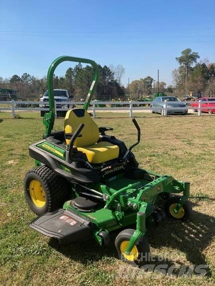 John Deere Z915E Sekačky s nulovým poloměrem otáčení