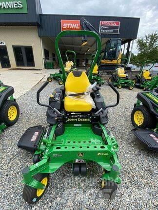 John Deere Z920M Sekačky s nulovým poloměrem otáčení