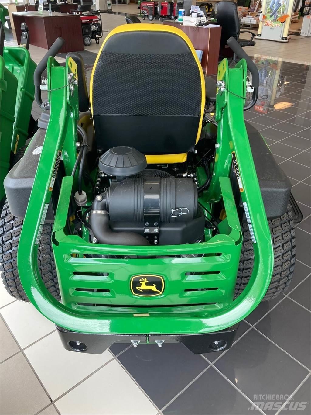 John Deere Z920M Sekačky s nulovým poloměrem otáčení