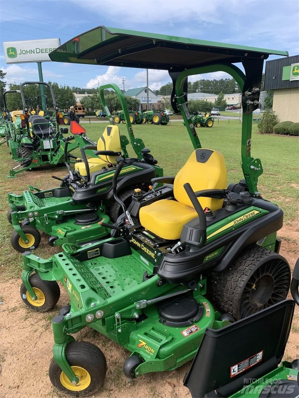 John Deere Z920M Sekačky s nulovým poloměrem otáčení