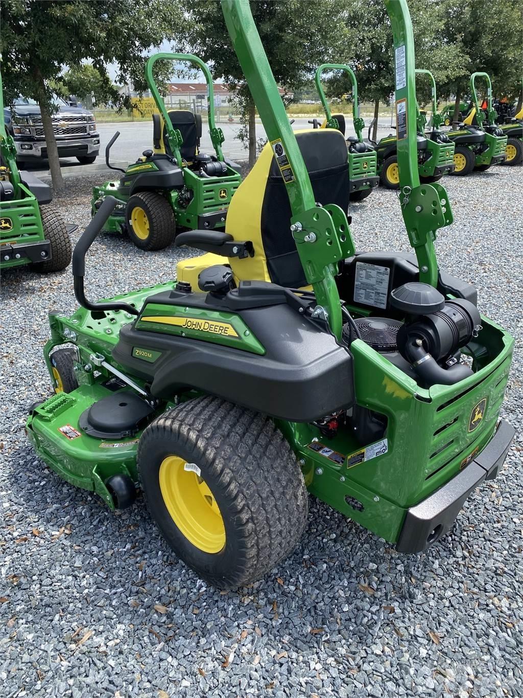 John Deere Z920M Sekačky s nulovým poloměrem otáčení