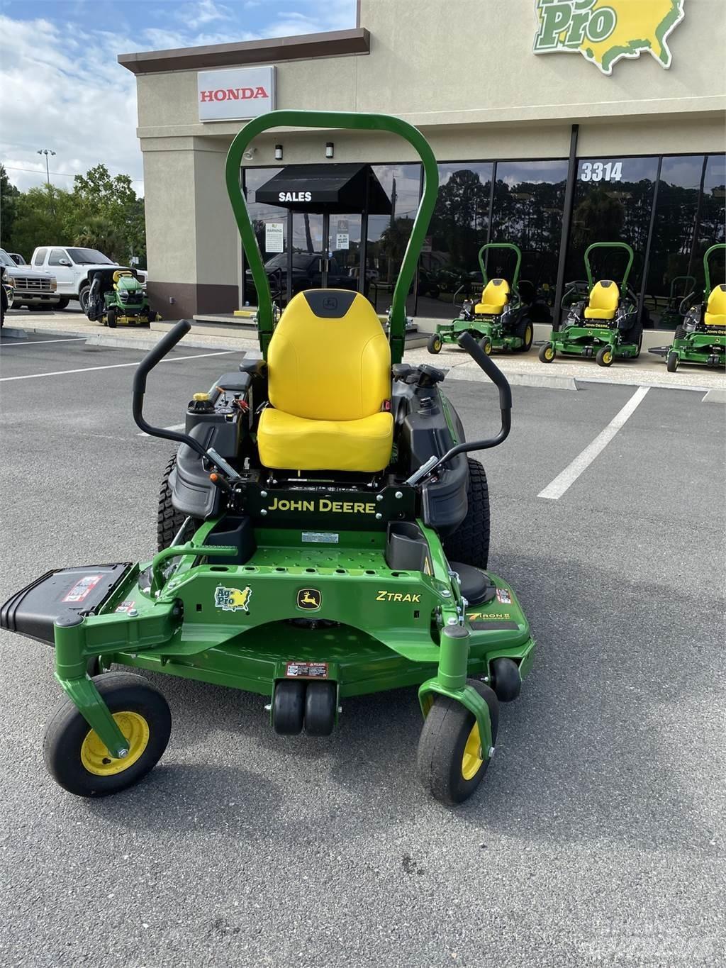 John Deere Z920M Sekačky s nulovým poloměrem otáčení