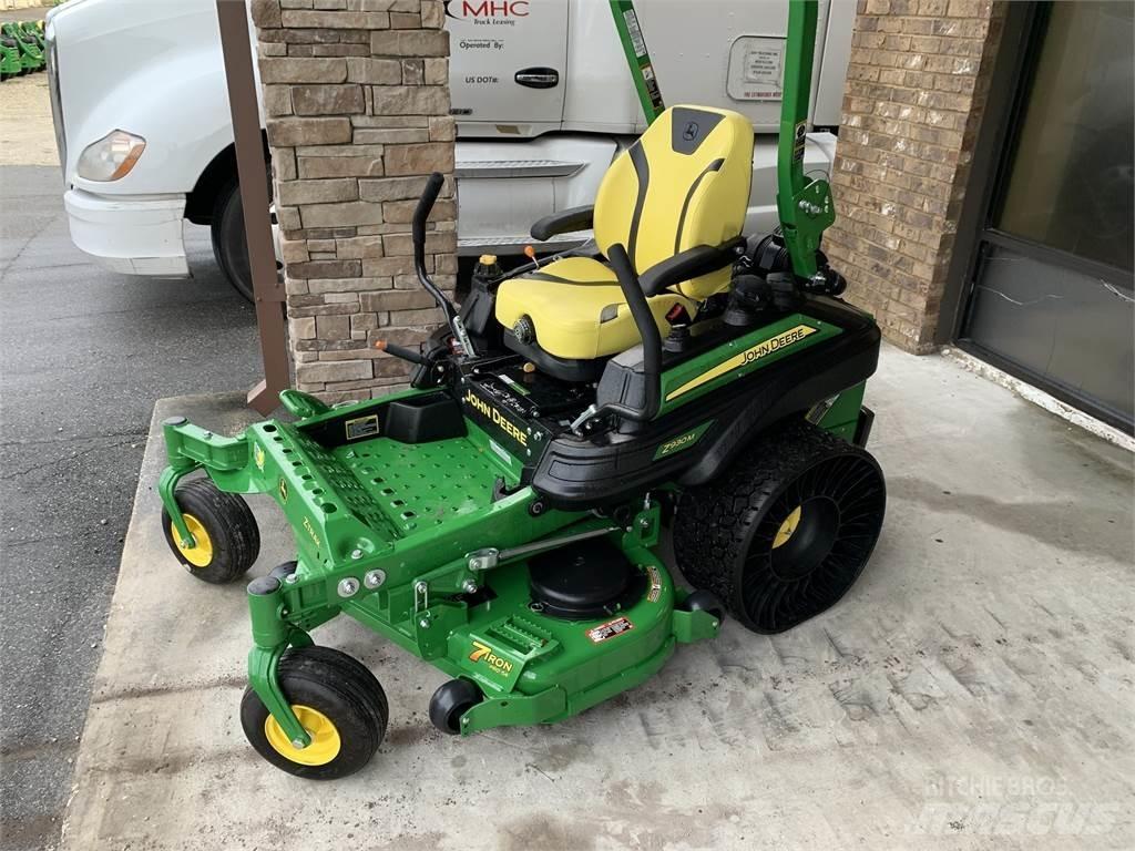 John Deere Z930M Sekačky s nulovým poloměrem otáčení
