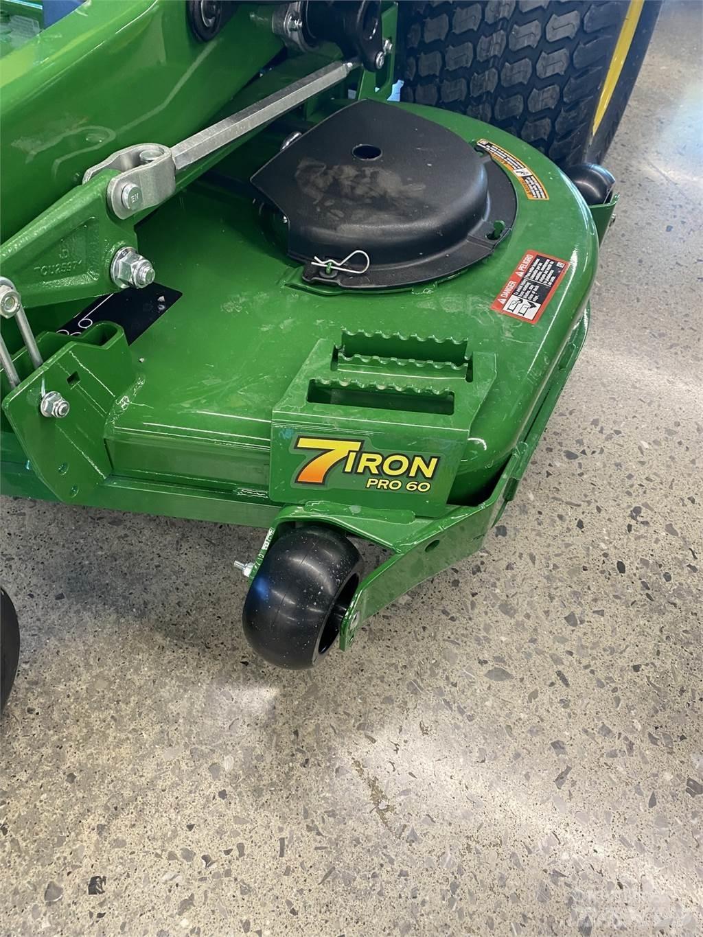 John Deere Z930M Sekačky s nulovým poloměrem otáčení