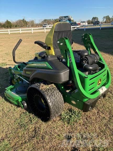 John Deere Z930M Sekačky s nulovým poloměrem otáčení