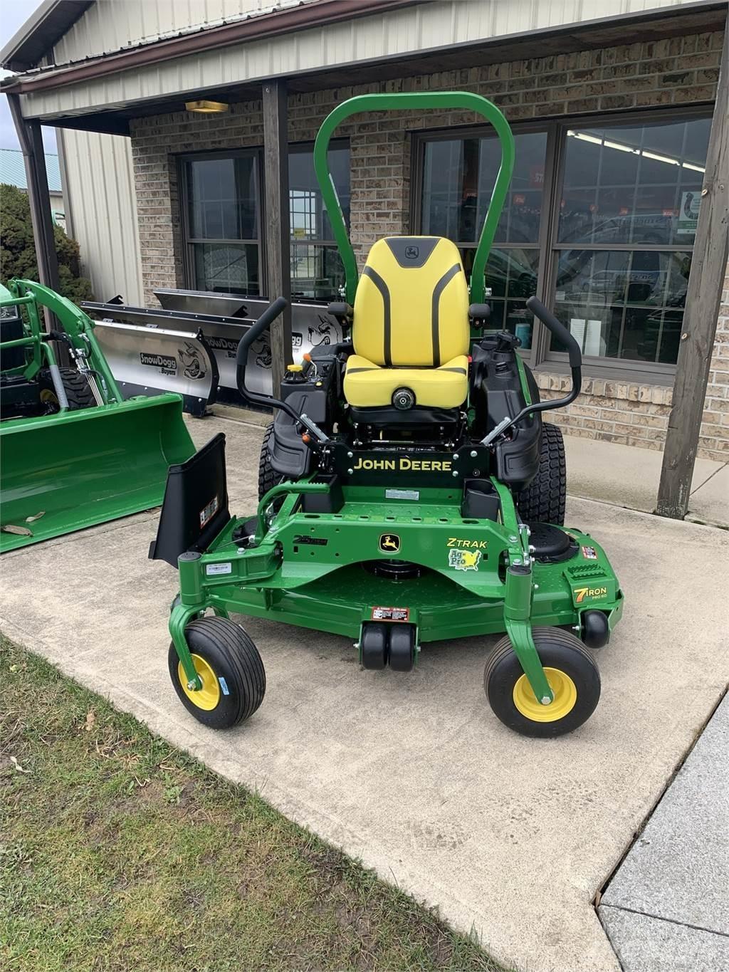 John Deere Z930M Sekačky s nulovým poloměrem otáčení