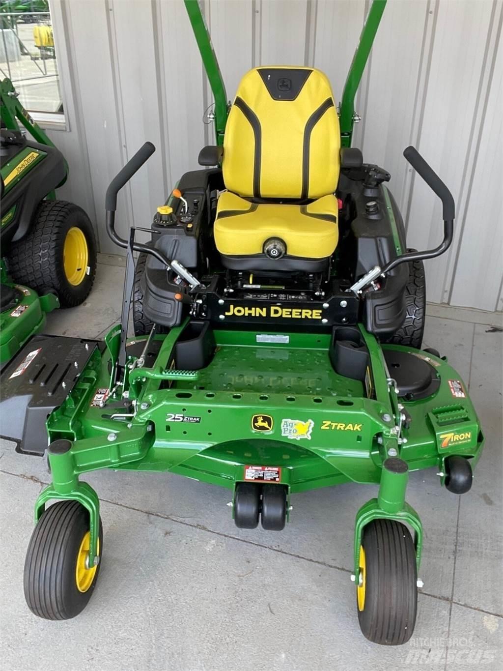 John Deere Z930M Sekačky s nulovým poloměrem otáčení