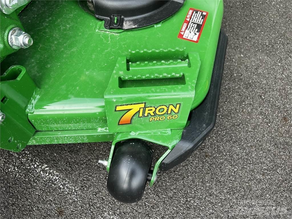 John Deere Z930M Sekačky s nulovým poloměrem otáčení