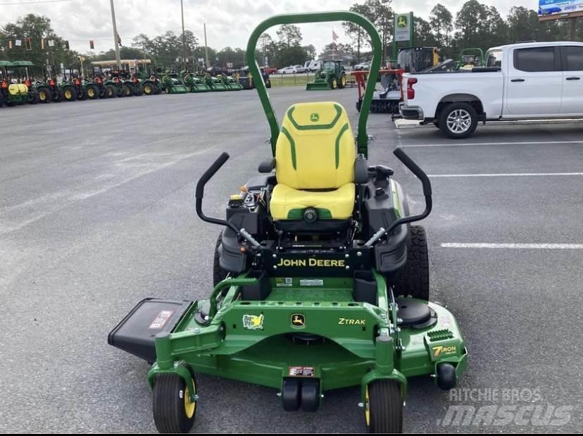 John Deere Z930M Sekačky s nulovým poloměrem otáčení