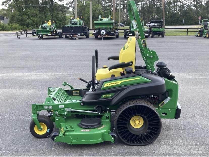 John Deere Z930M Sekačky s nulovým poloměrem otáčení