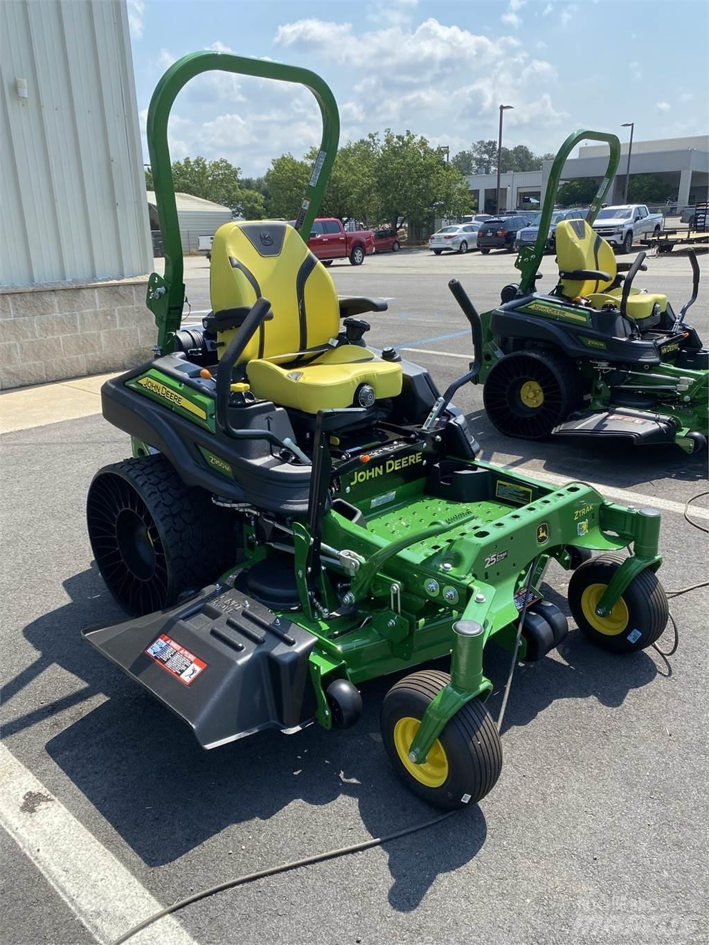 John Deere Z950M Sekačky s nulovým poloměrem otáčení