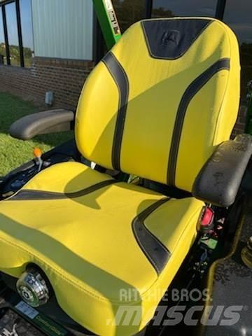 John Deere Z950M Sekačky s nulovým poloměrem otáčení