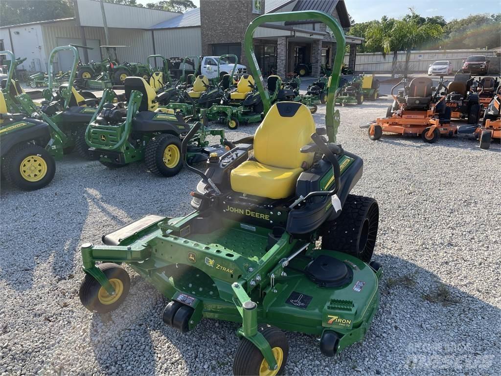John Deere Z950M Sekačky s nulovým poloměrem otáčení